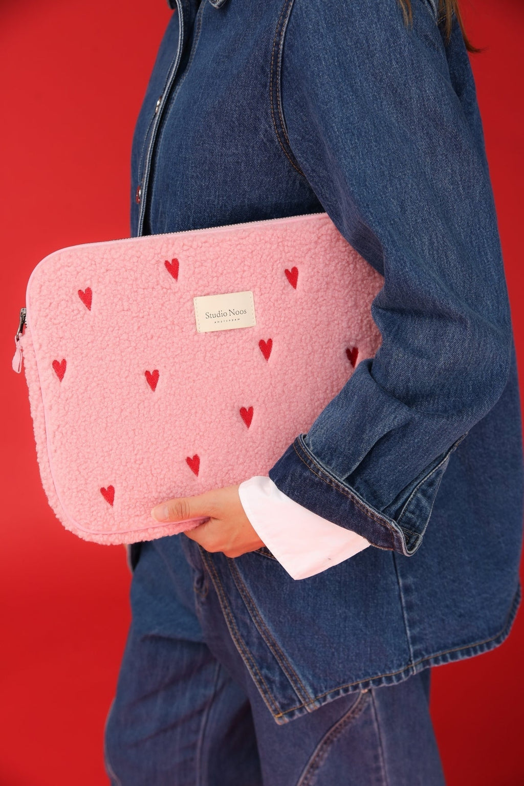Teddy Laptophoes 13 inch | Lichtroze hartjes