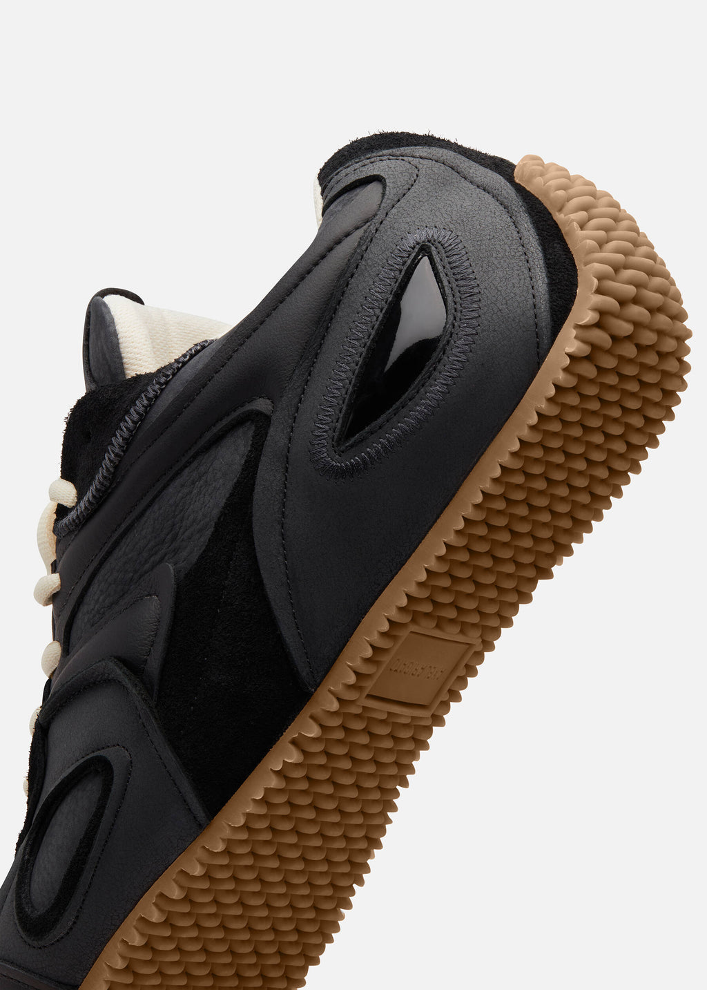 Slow Runner - Black/Gum - image 7