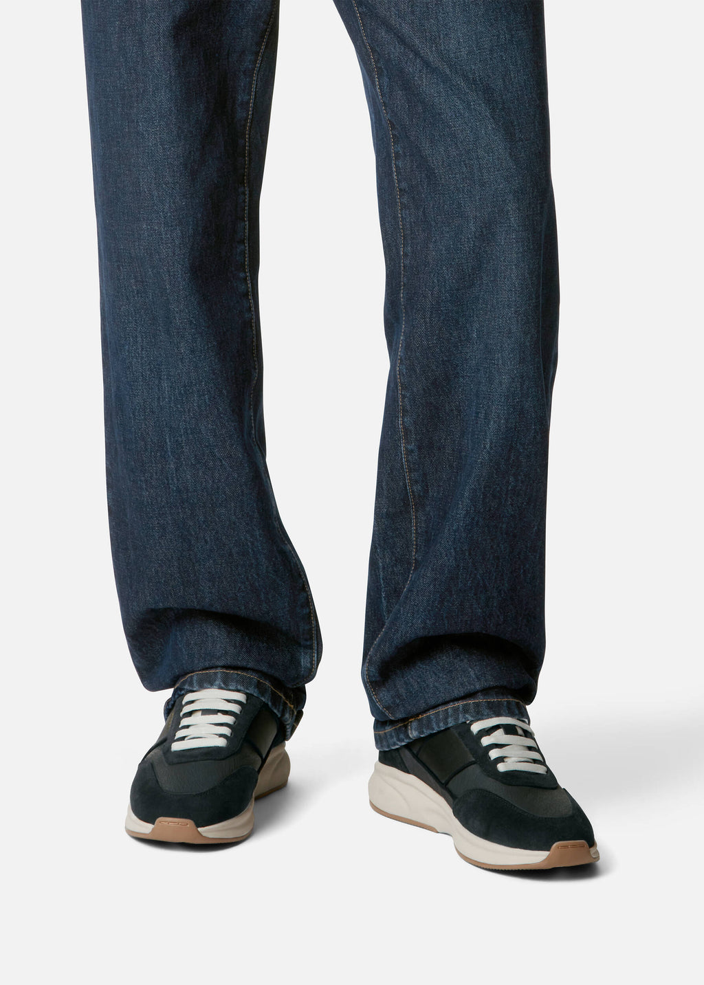 Genesis Neo Runner - Off Black/Tan - image 6