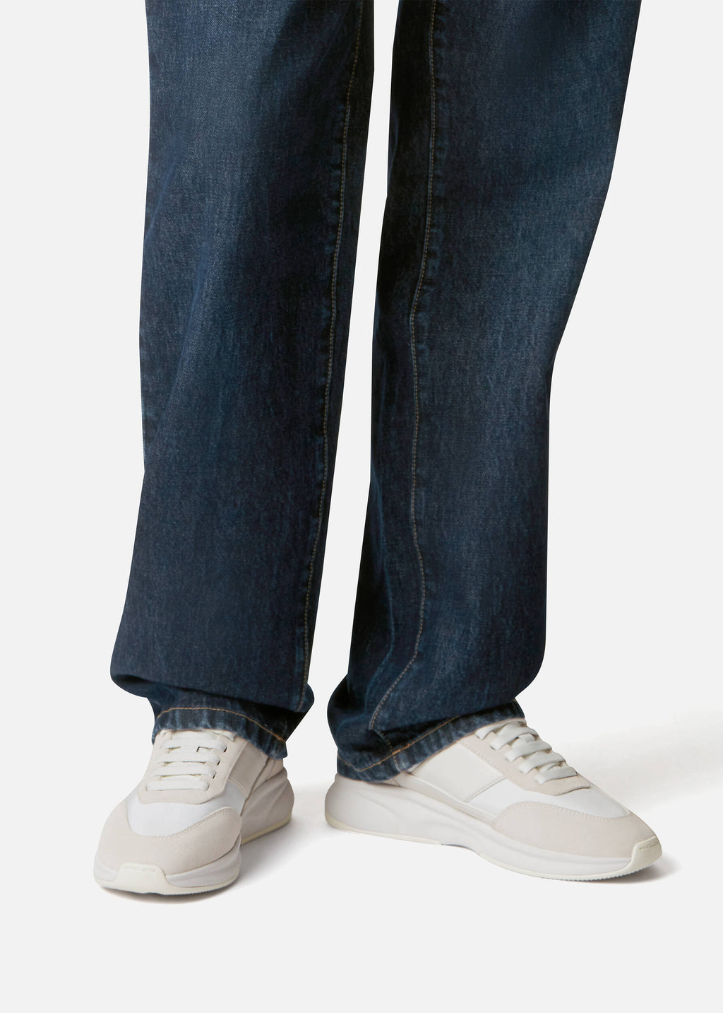 Genesis Neo Runner - White/White - image 6