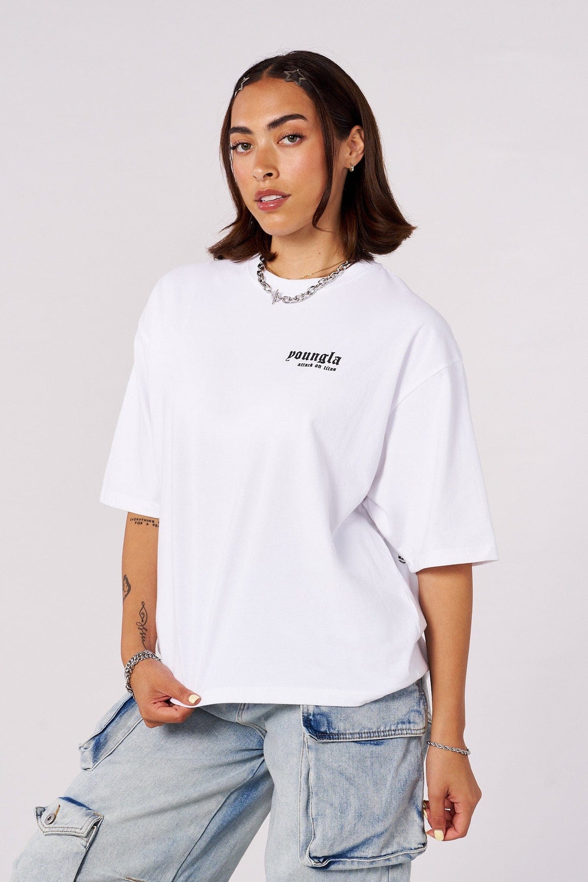 4186 - AOT© x YLA Tee-shirts courts