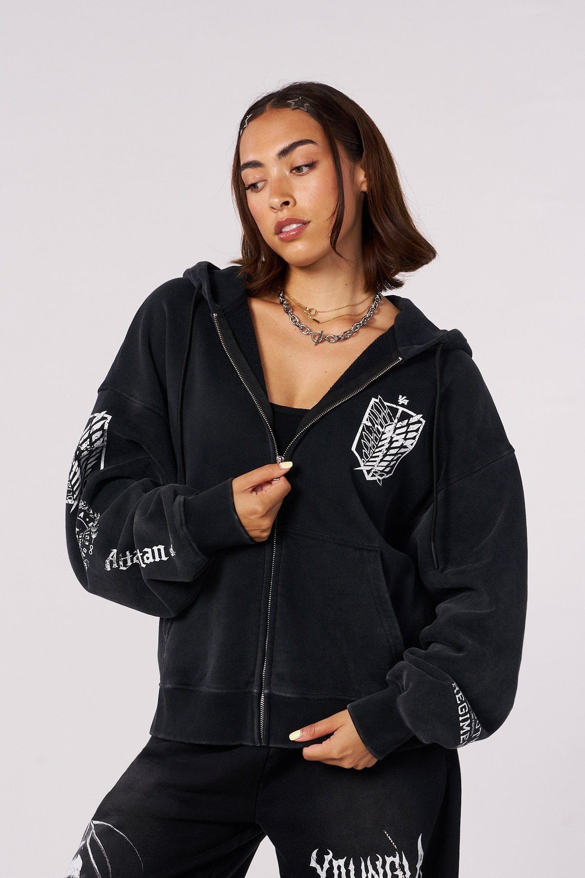 5138 - Sweatshirts zippés AOT© x YLA