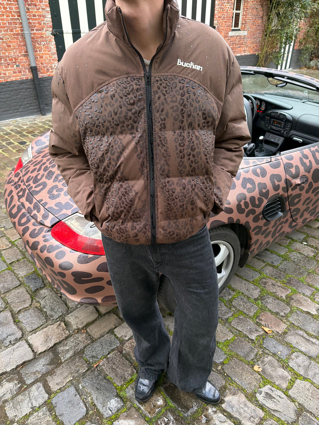 Water Reactive Cheetah Puffer - Brown