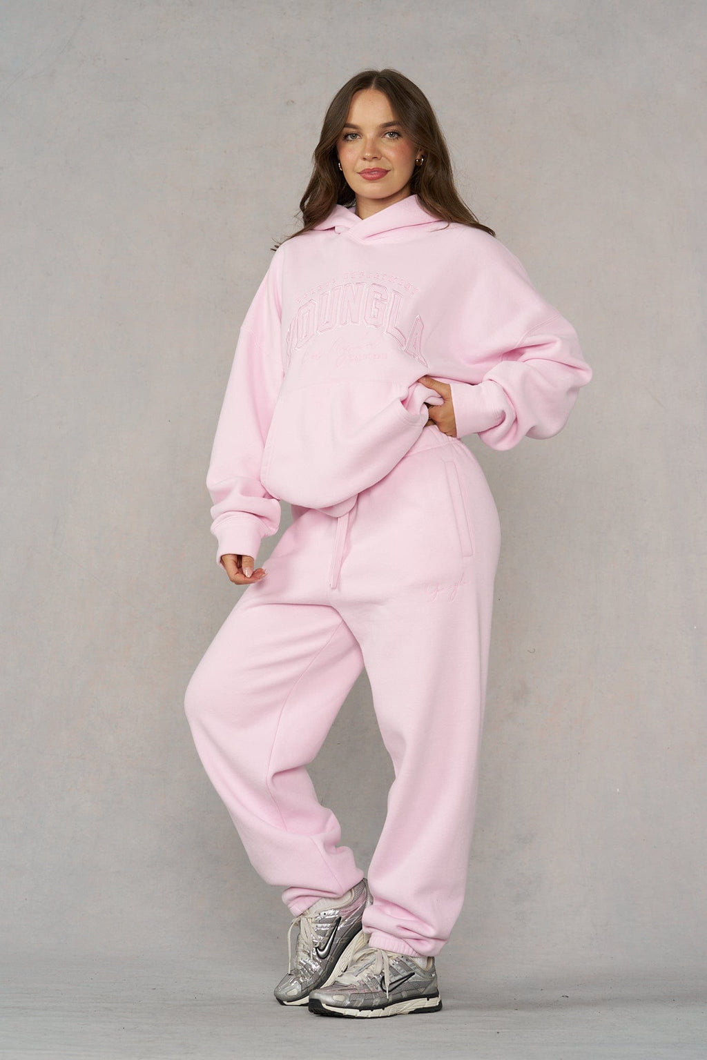 W2226 - Pantalon de jogging à revers superposés