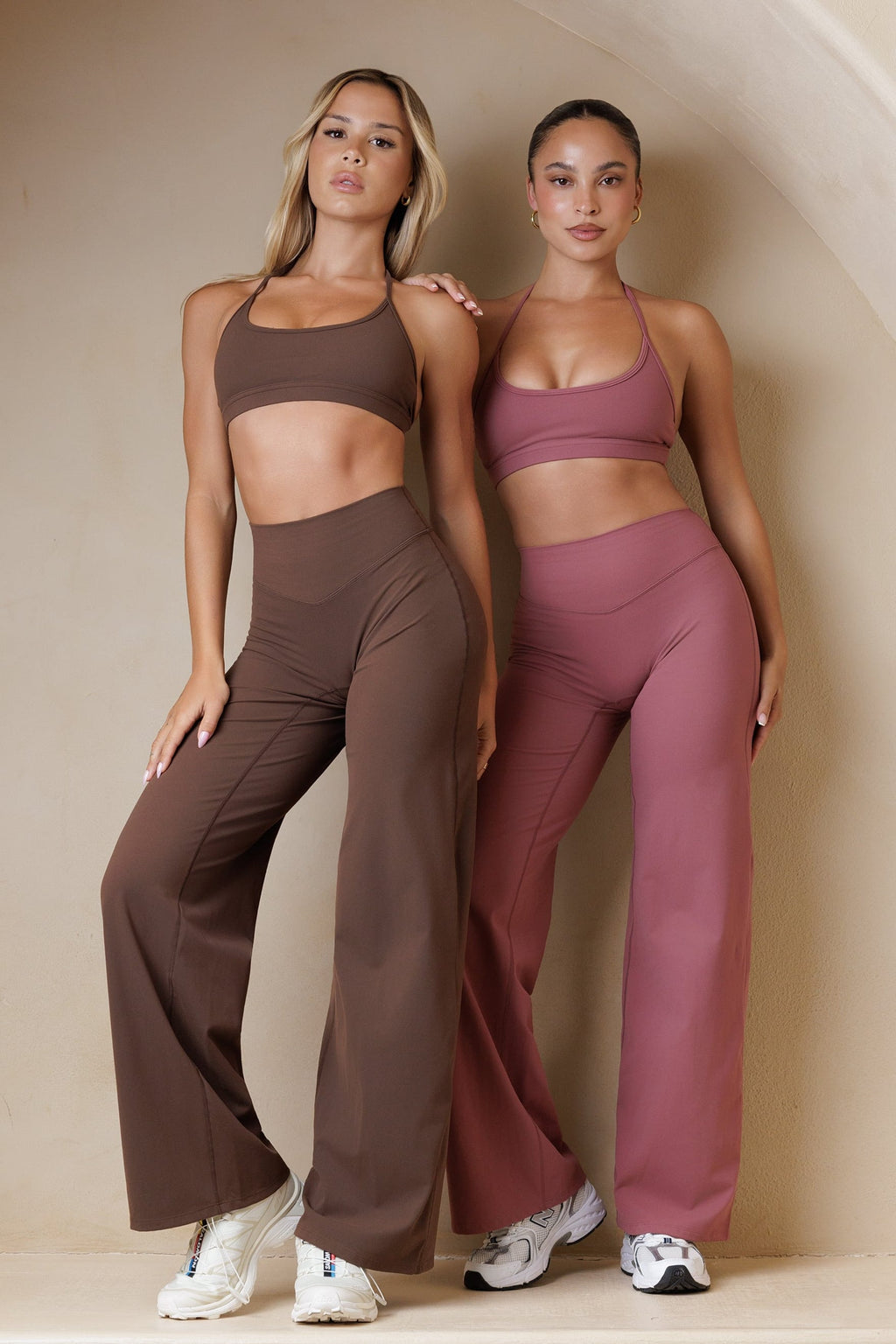 W2257 - Legging évasé à jambe large Kove (Standard)