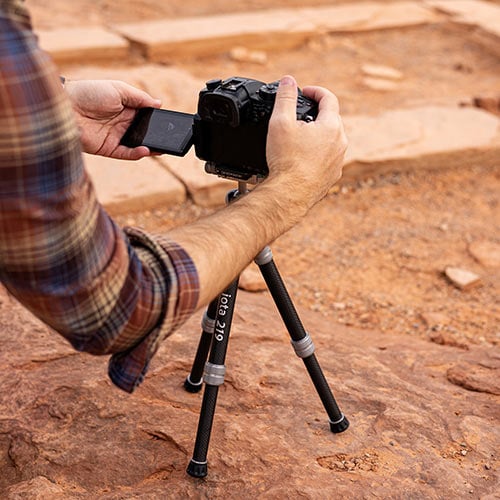 ProMaster iota 219 Ultralightweight Carbon Fiber Tabletop Tripod Kit - PRO94536 - image 10
