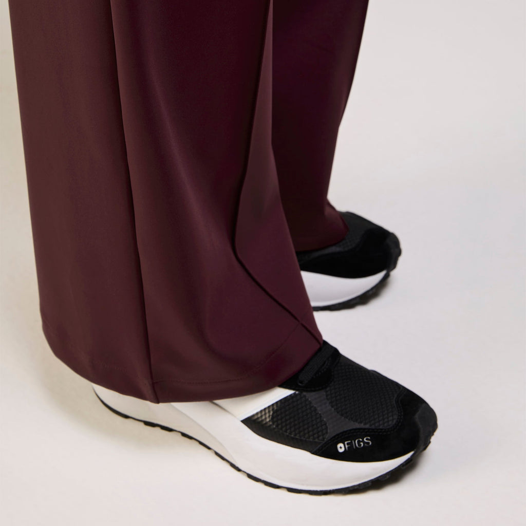 Salina High-Rise Wide-Leg Scrub Pant - Burgundy