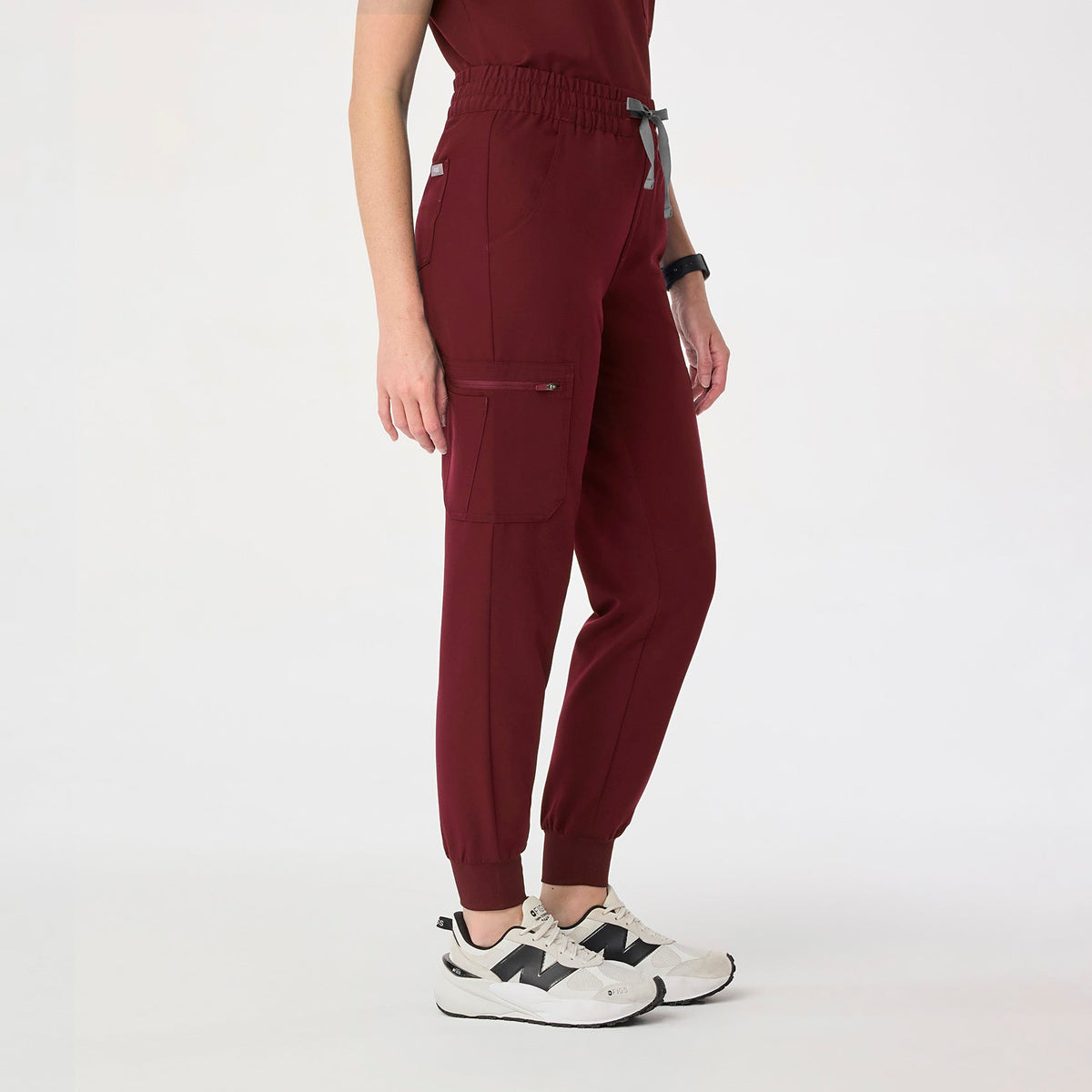 Uman High-Rise Jogger Scrub Pant - Burgundy