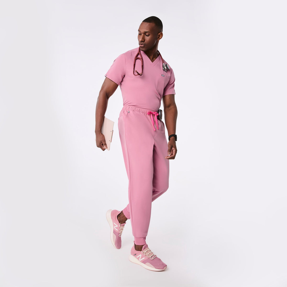 FIGS | New Balance ROAV - Chalk Pink