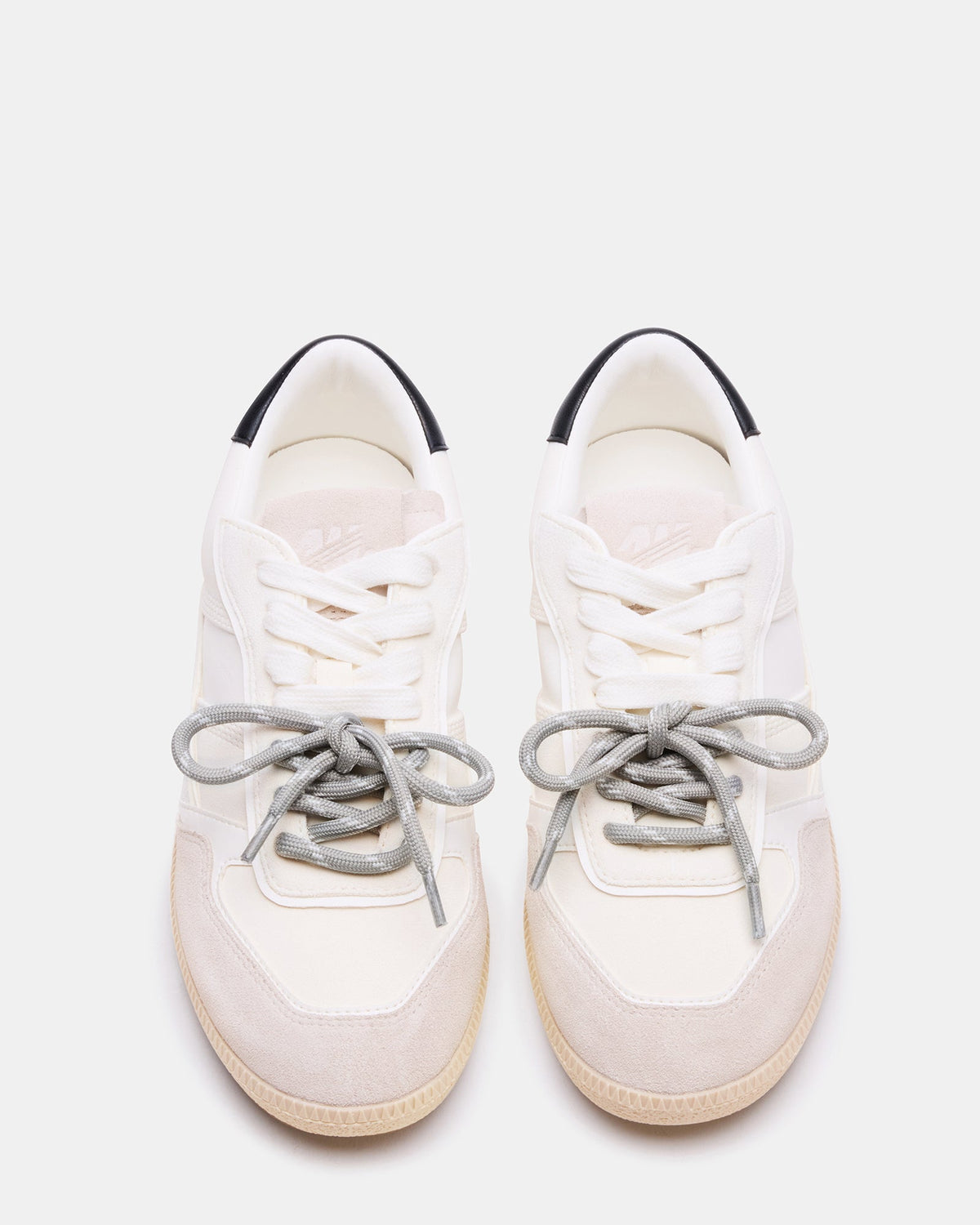 SPORTY WHITE