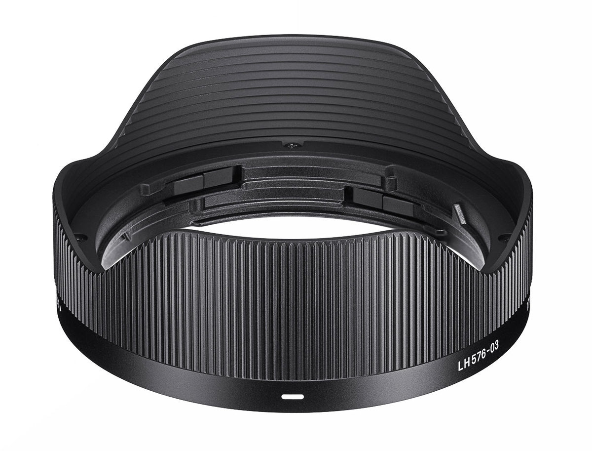 Sigma 17mm F4 DG DN Contemporary Full Frame Lens For Sony E-Mount - 415965 - image 8
