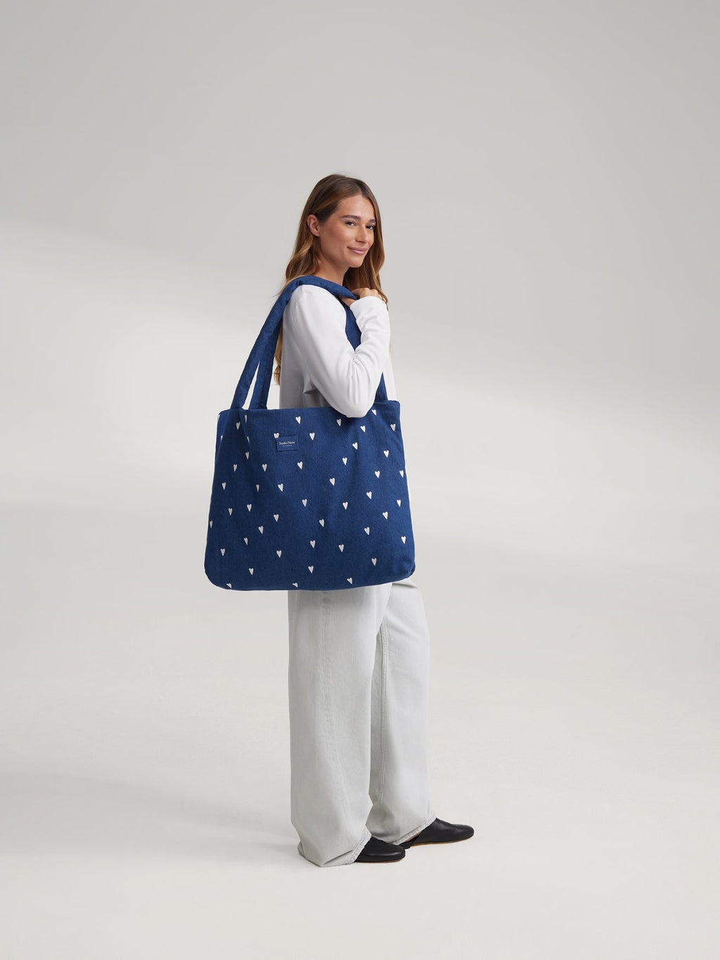 Denim Mom Bag | Donkerblauw Witte Hartjes