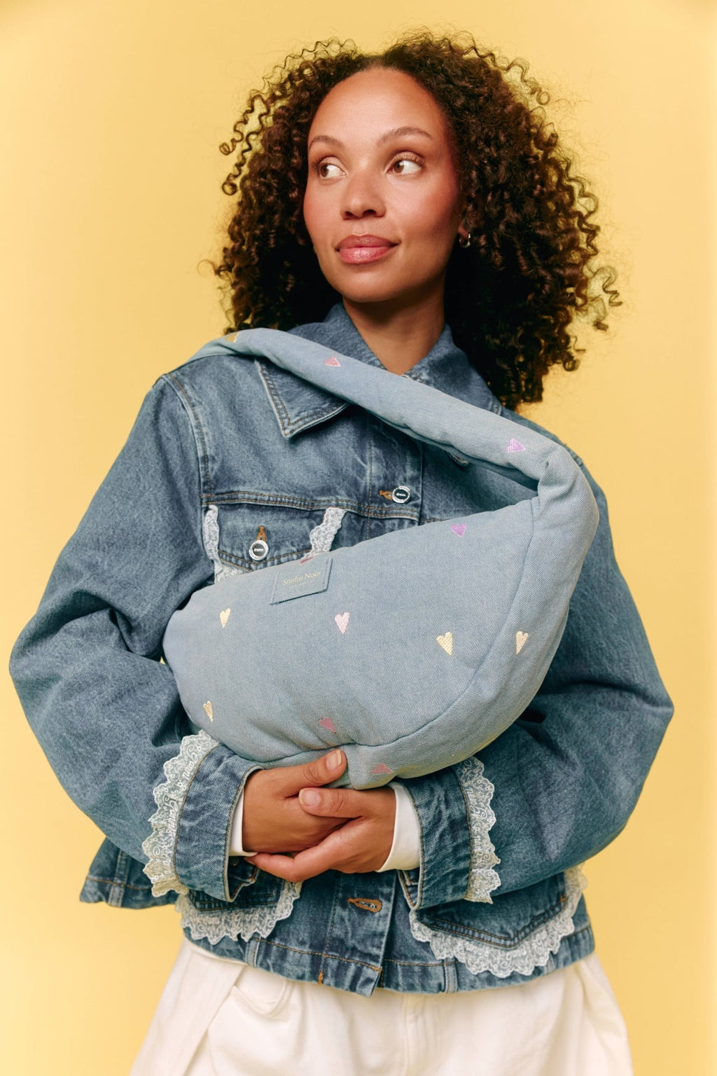 Jeans Mini-Umhängetasche | Hellblaue Herzen
