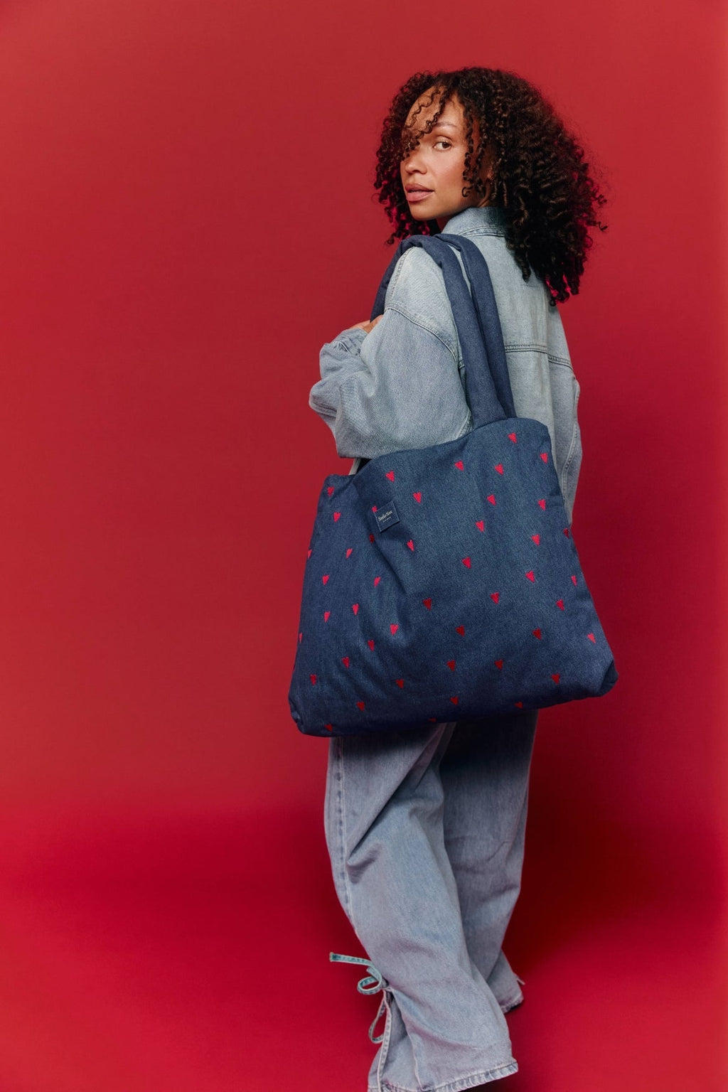 Denim Mom Bag | Donkerblauwe Rode Hartjes