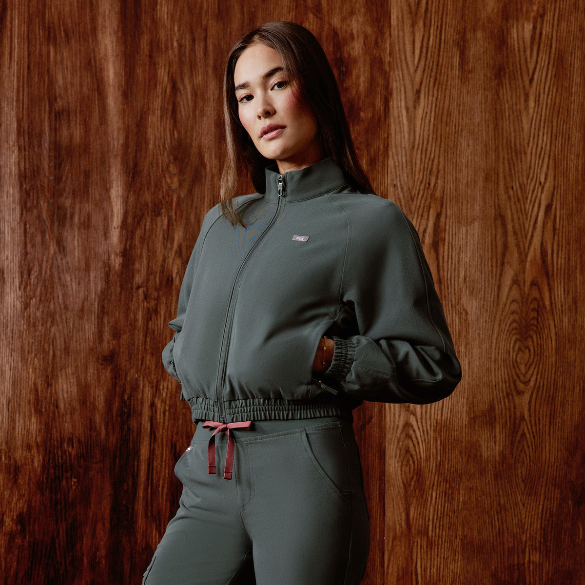 Sydney Cropped Scrub Jacket - Bonsai