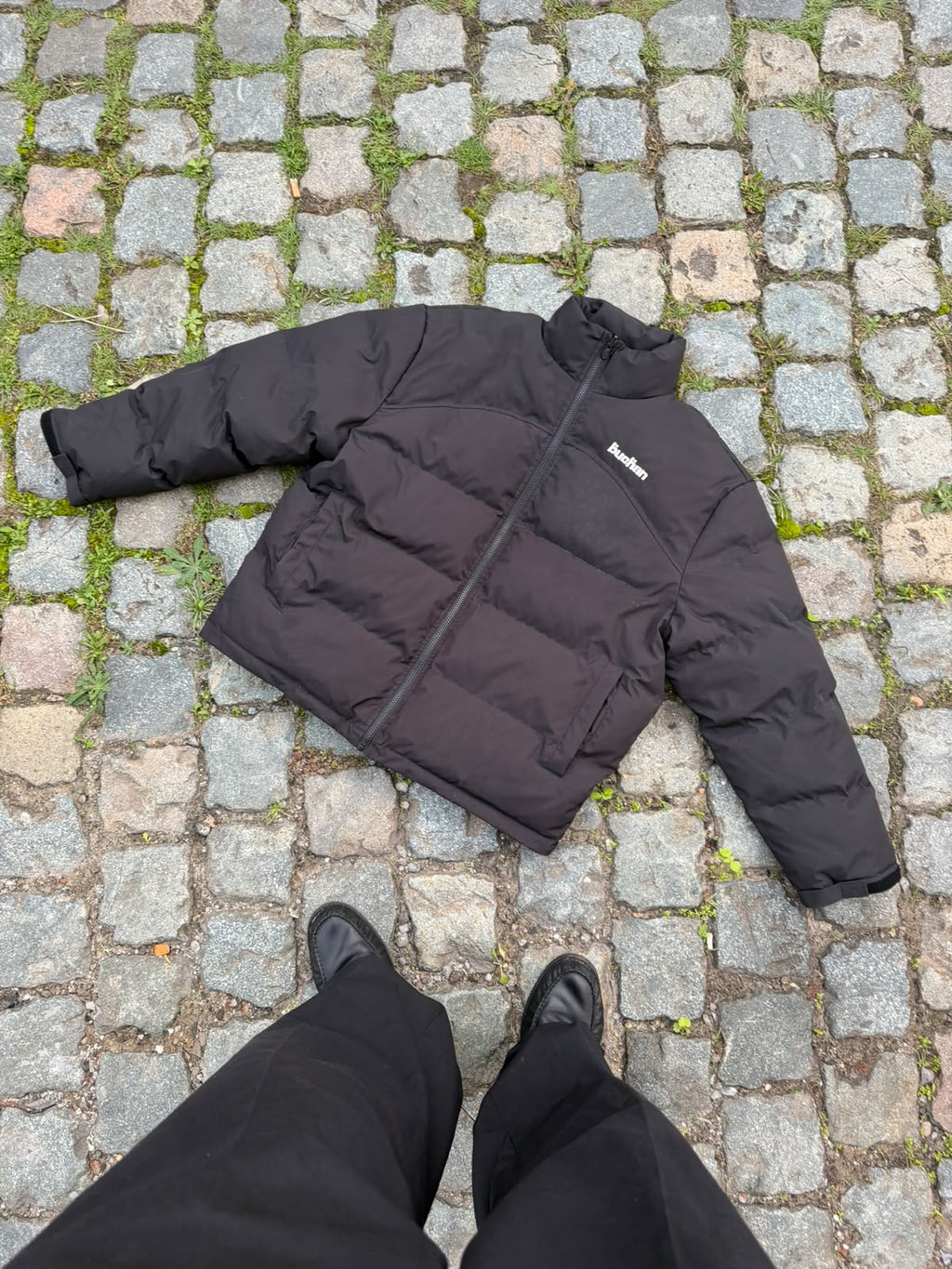 Water Reactive Cheetah Puffer - Black