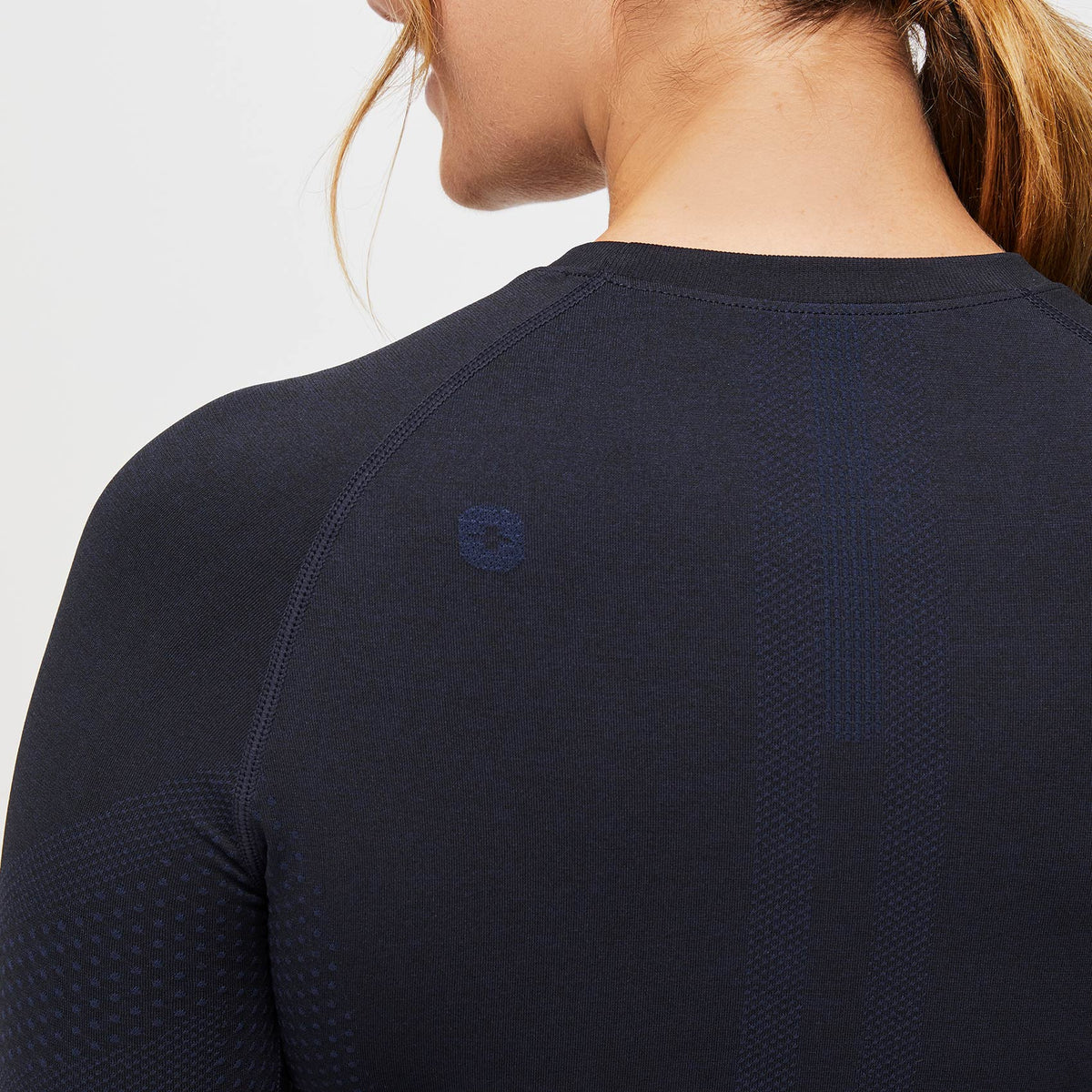Salta Seamless Long-Sleeve Underscrub - Navy
