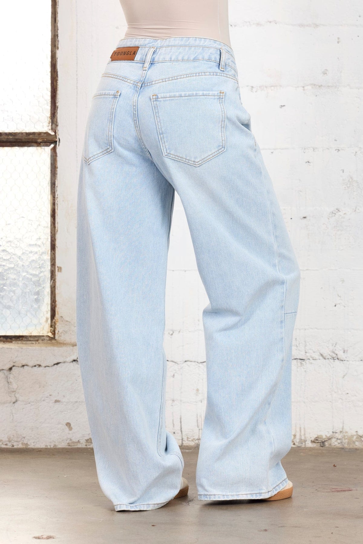 W279 Jean Sundown