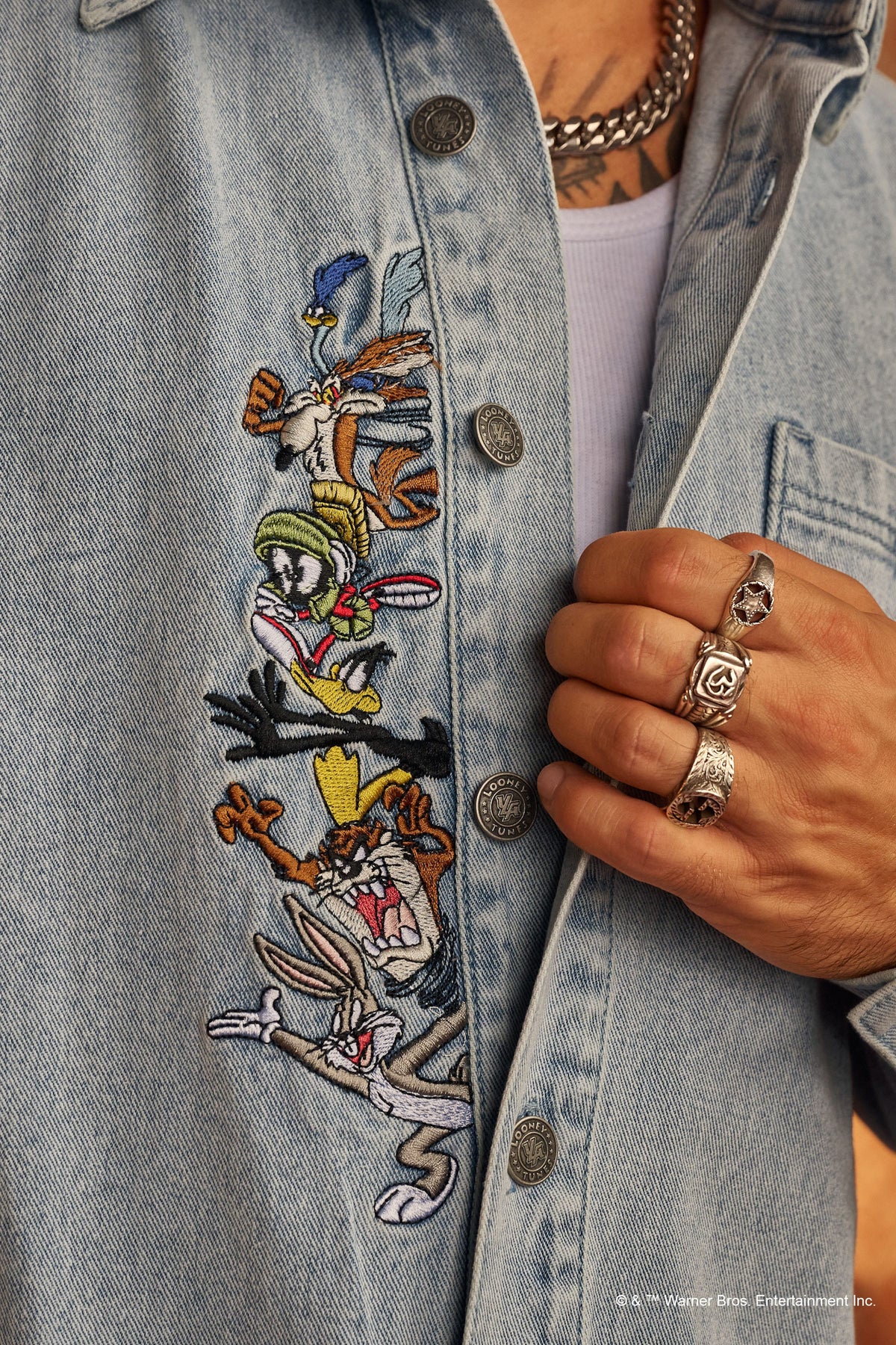 8112 - Chemise en denim Looney Tunes