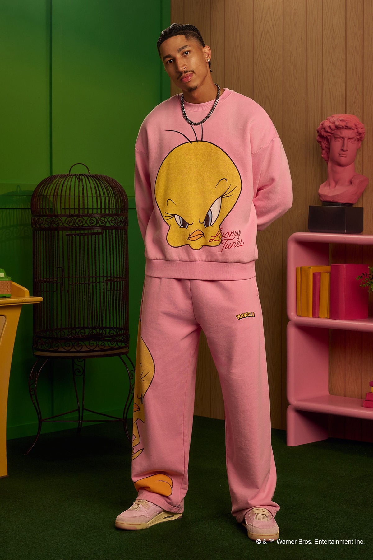 5255 - Sweats à col rond avec visage Looney Tunes