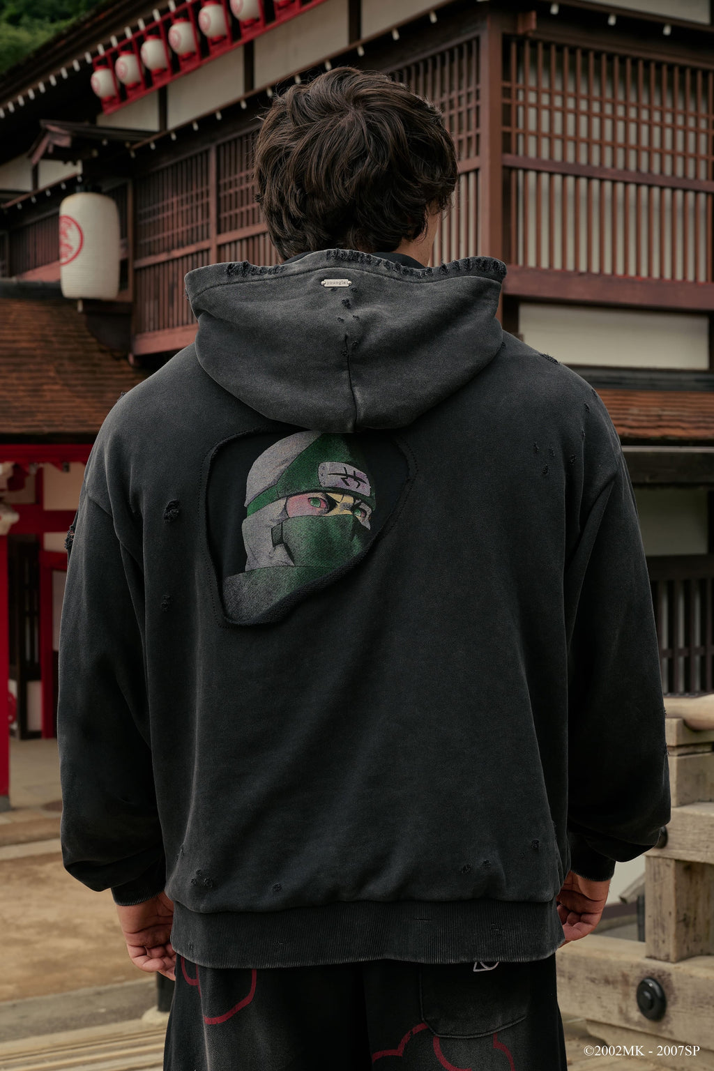 5073 - Sweat à capuche Naruto Peek Through
