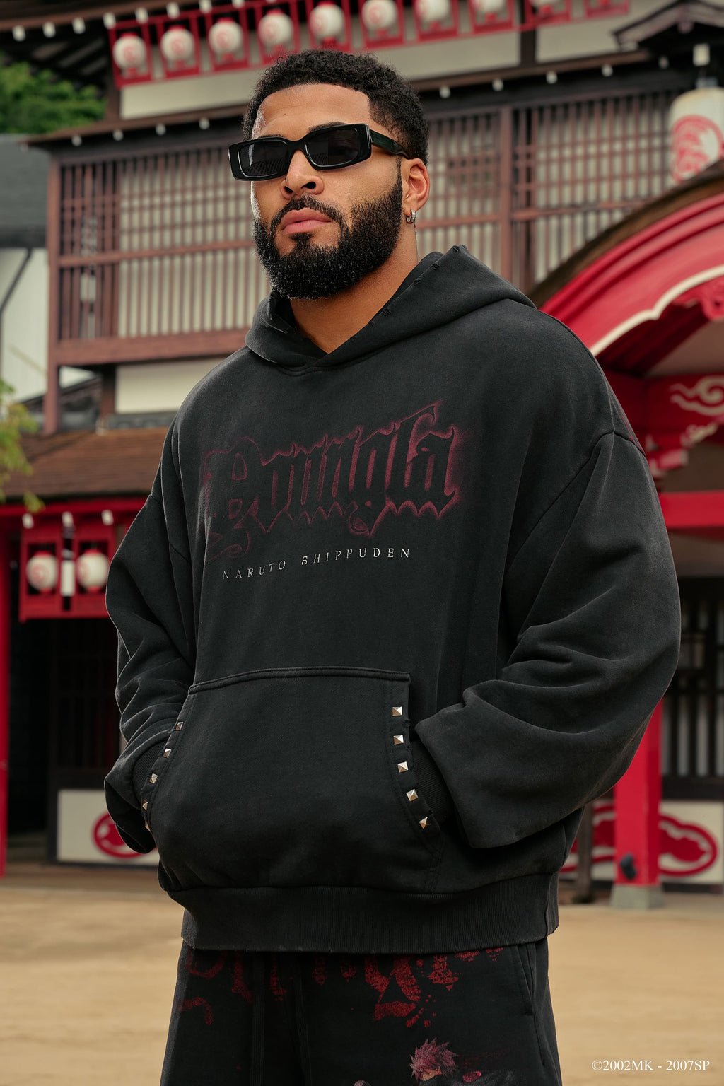 5083 - Sweat à capuche Naruto Stud Artwork