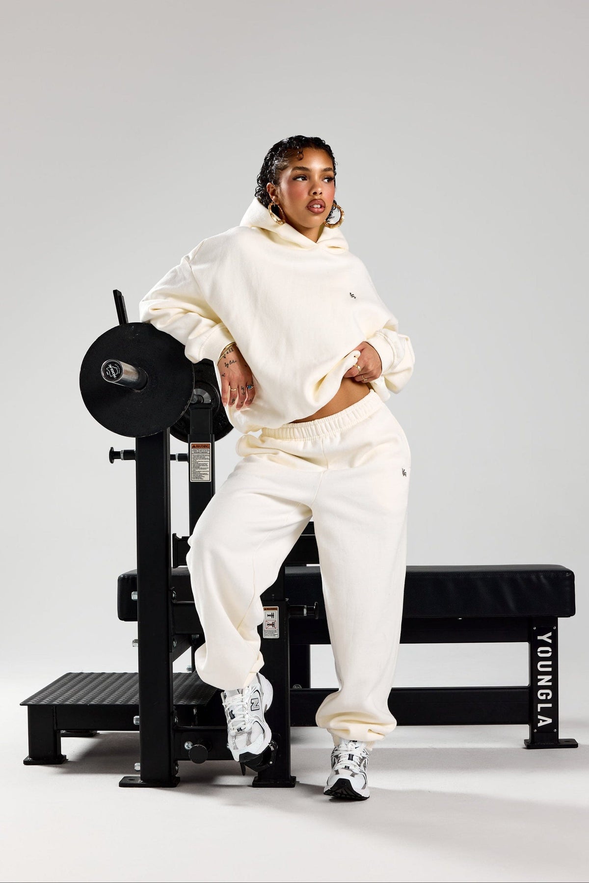 W2218 - Pantalon de jogging Studio Edit à poignets