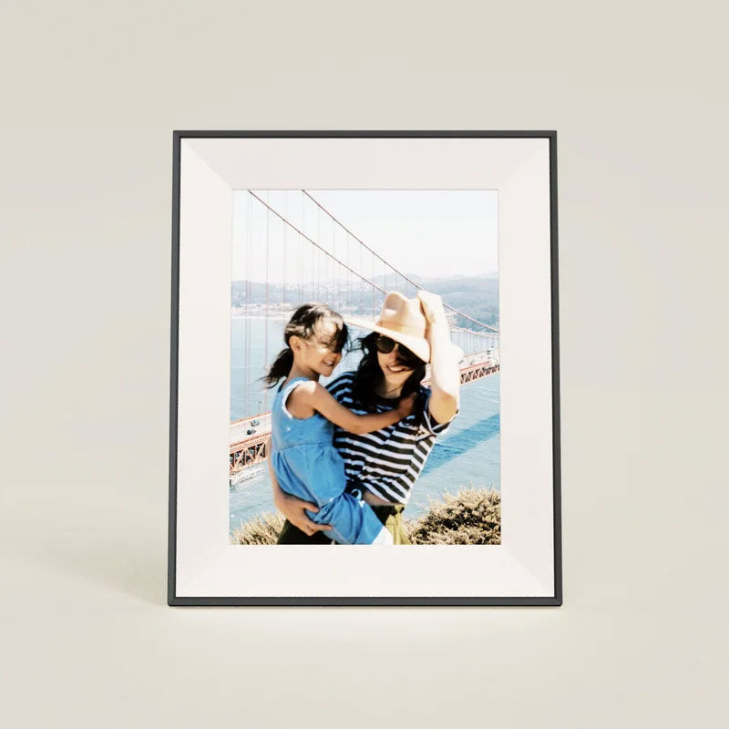 Aura Aspen 12-inch Digital Photo Frame in Ink with Paper Mat - AFM210-MBLK - image 5