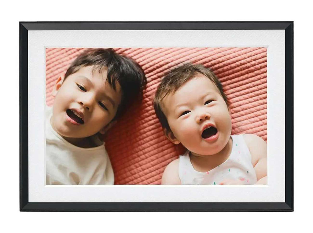 Aura Carver Mat 10.1-inch Digital Picture Frame in Gravel with White Mat - AFM900-MBLK - image 1