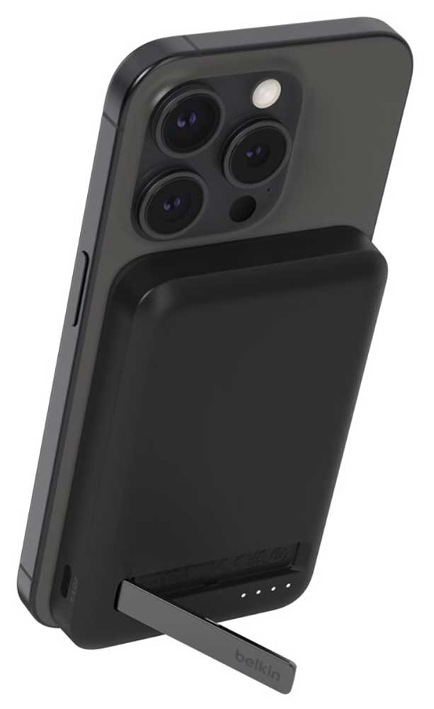 Belkin BoostCharge Pro Magnetic Power Bank with Qi2 15W 5K in Black - BPD006BTBK - image 1