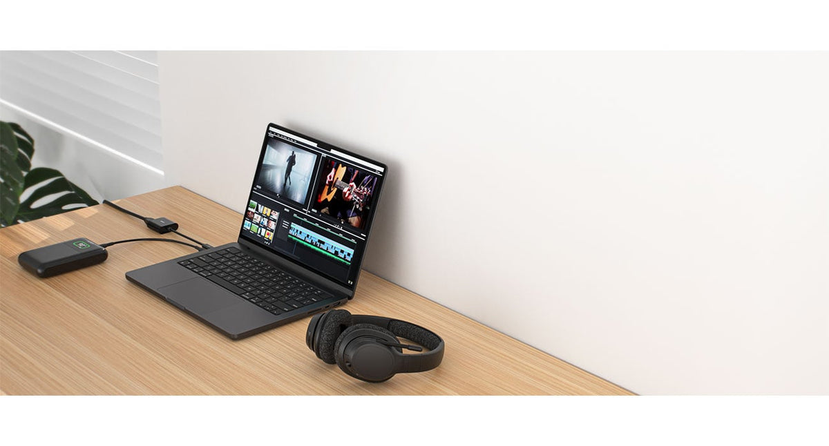 Belkin BoostCharge Pro 3-Port Laptop Power Bank 65W 20KmAh in Black - BPB020TTBK - image 12
