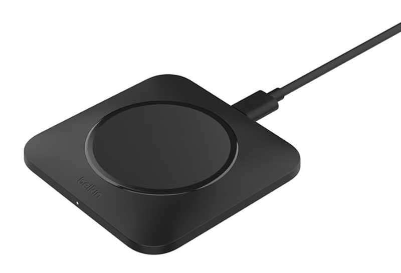 Belkin BoostCharge Pro Universal Easy Align Wireless Charging Pad 15W in Black - WIA007TTBK - image 3