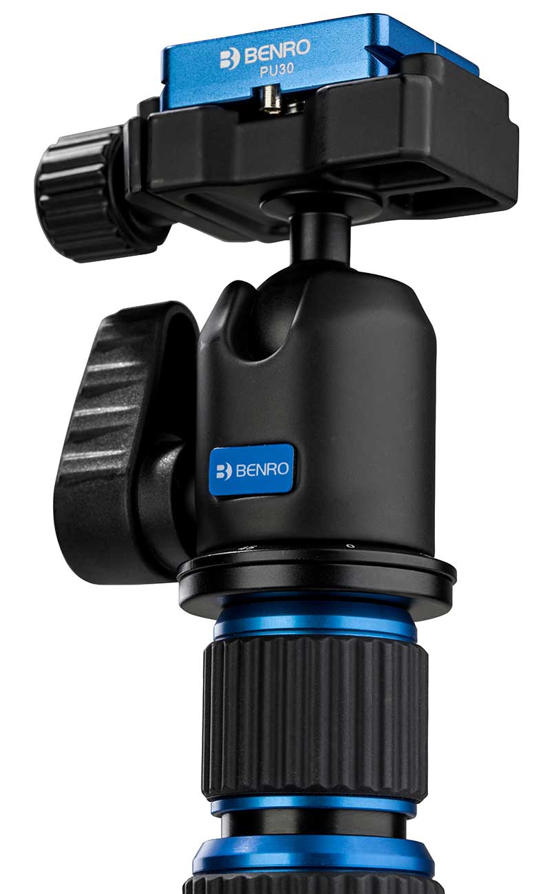 Benro Slim Travel Tripod Kit in Carbon Fiber Black/Blue - FSL09CN00 - image 9
