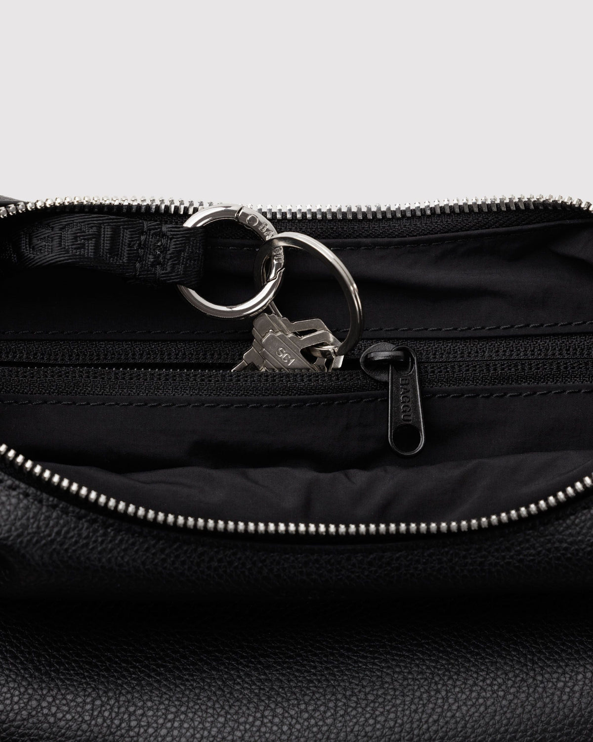 Small Recycled Leather Flat Crescent - Black - image 3