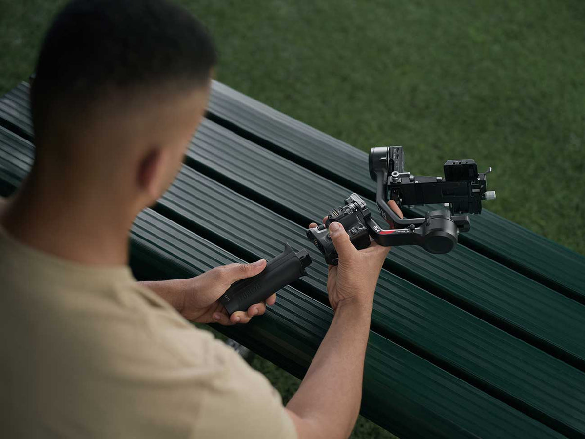 DJI RS 4 Gimbal Combo - CP.RN.00000344.04 - image 6