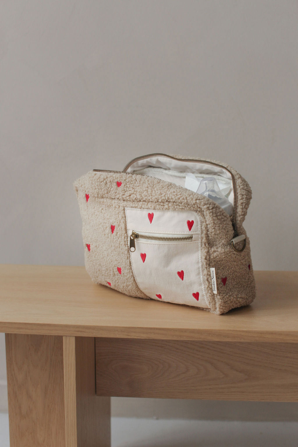 Teddy Kinderwagen-Organizer | Ecru-Herzen