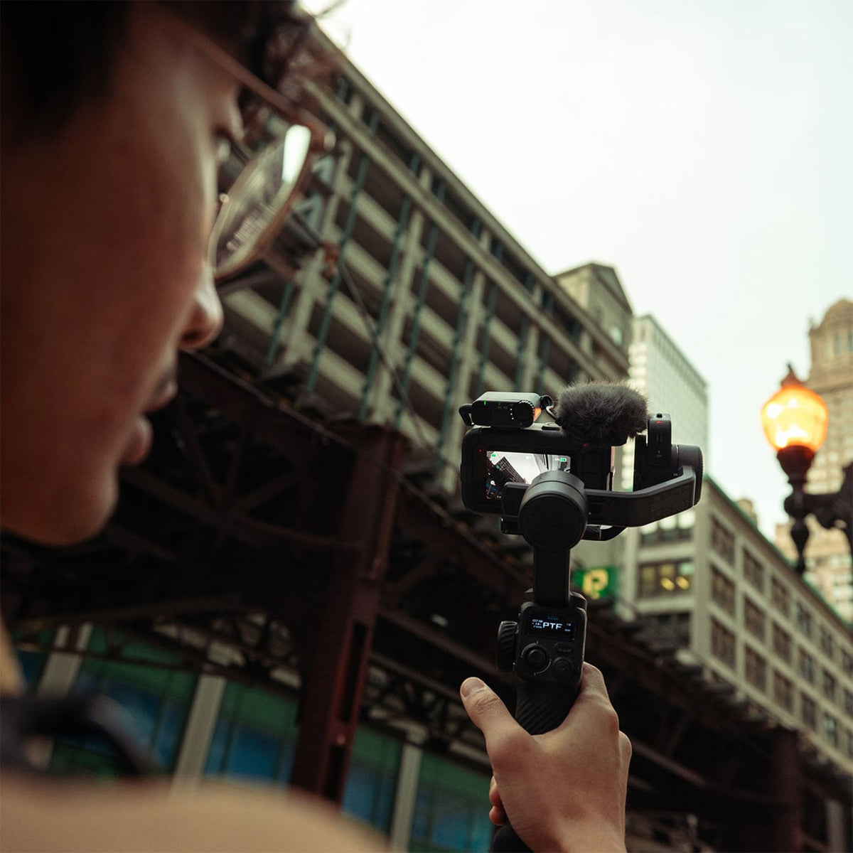 GoPro Wireless Mic Complete Kit with 2 Transmitters and Charging Case - AWMIC-010 - image 5
