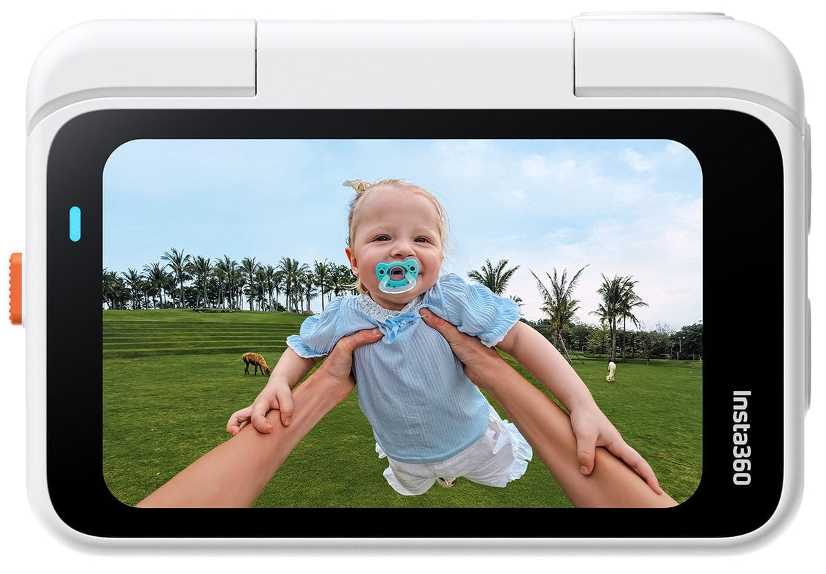 Insta360 GO Ultra Action Camera Creator Bundle in Arctic White - CINSABEA_GOULTRA05 - image 3