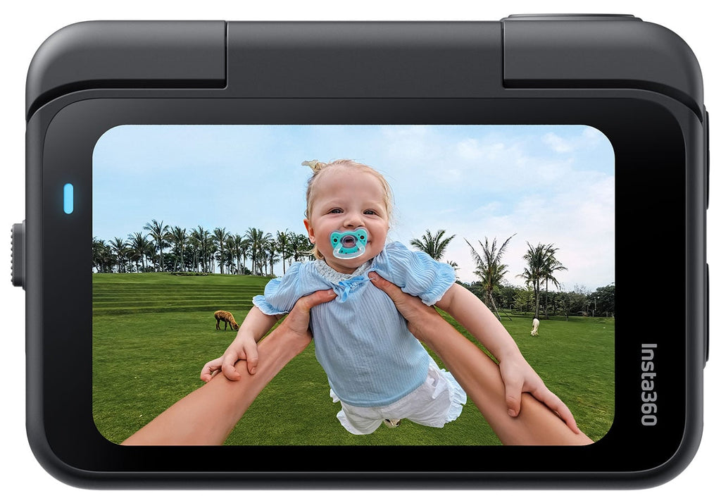 Insta360 GO Ultra Action Camera Creator Bundle in Midnight Black - CINSABEA-GOULTRA06 - image 3