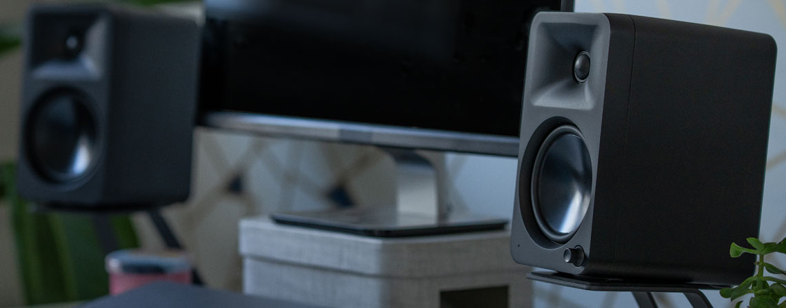 Kanto ORA4 Powered Reference Speakers in Matte Black (Pair) - ORA4MB - image 4