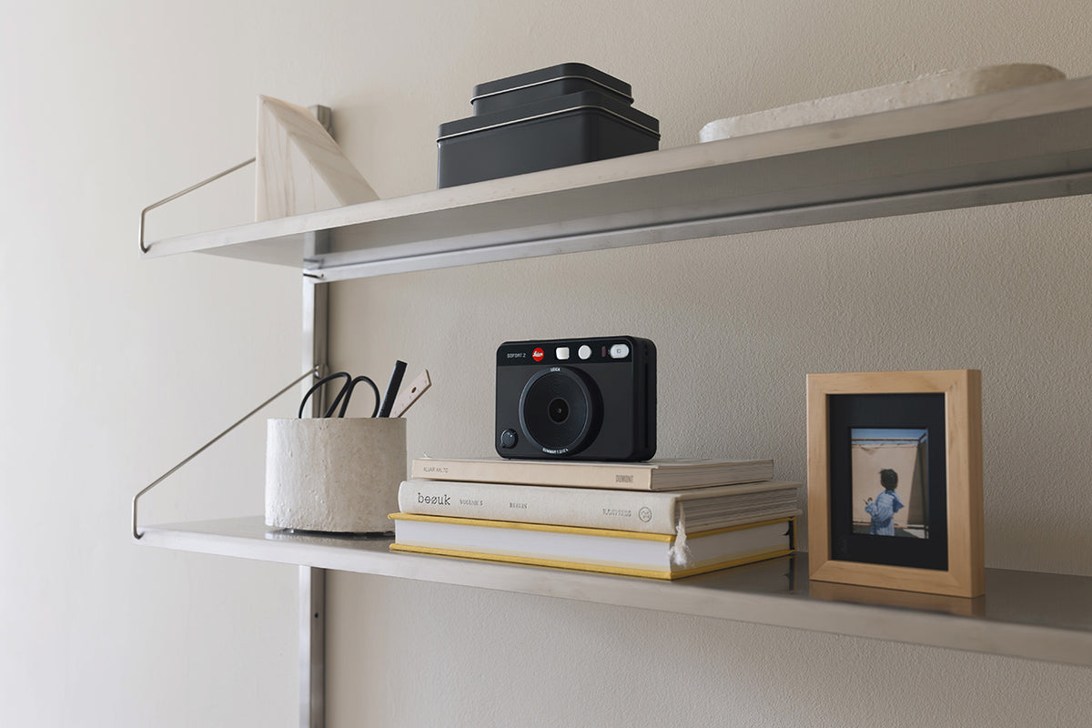 Leica SOFORT 2 Hybrid Instant Camera in Black - 19190 - image 9