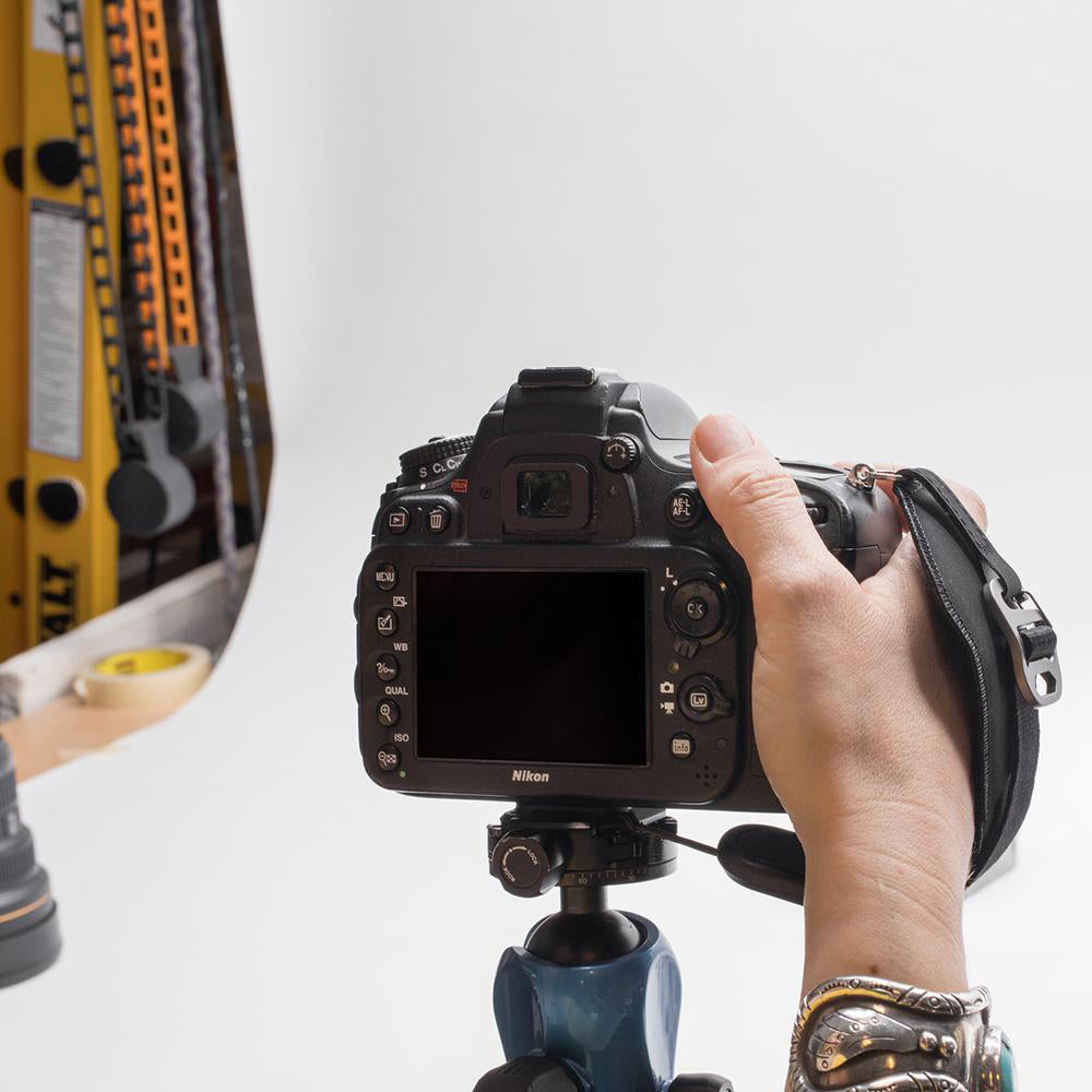 Peak Design Black Clutch Camera Hand Strap - CL-3 - image 8