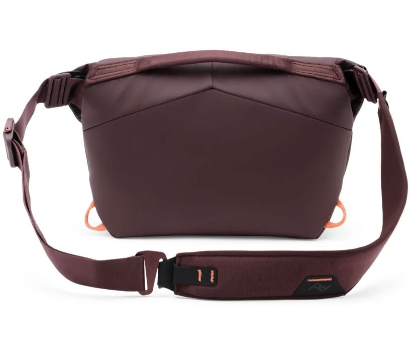 Peak Design Everyday Sling 3L Bag in Eclipse - BEDS-3-EP-3 - image 3
