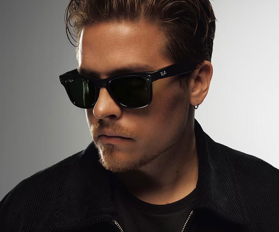 Ray-Ban Meta Wayfarer Sunglasses (Gen 2) 53mm in Matte Black with Clear | Grey Transition Lenses - RW4012 - image 9