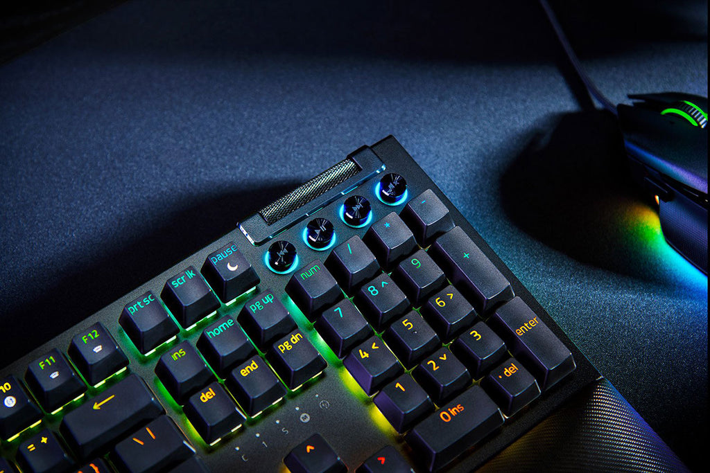 Razer Blackwidow V4 Mechanical Gaming Keyboard with Razer Chroma RGB - RZ03-04690200-R3U1 - image 2