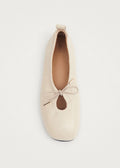 Rosalind Ballerinas aus cremefarbenem Leder