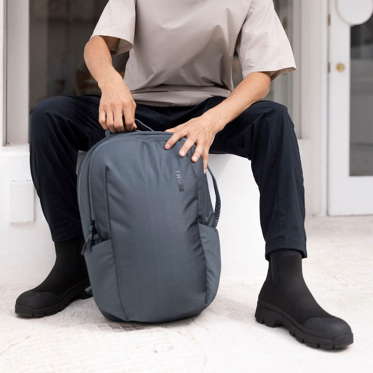 Thule Subterra 2 Backpack 21L in Dark Slate - 3205025 - image 10
