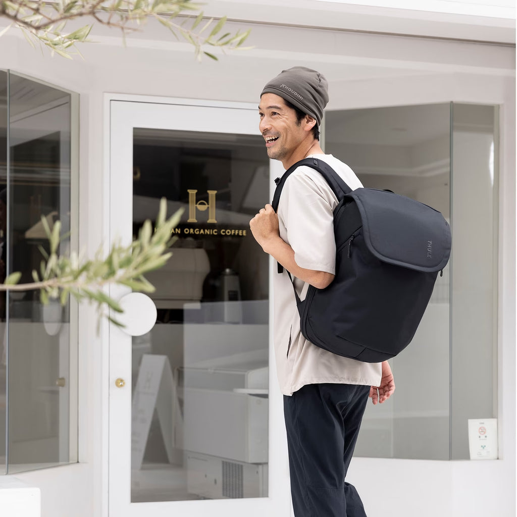 Thule Subterra 2 Expandable Travel Backpack 26L in Black - 3205054 - image 12